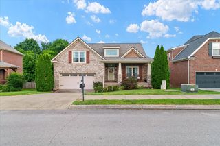 1002 Aenon Cir, Spring Hill, TN 37174