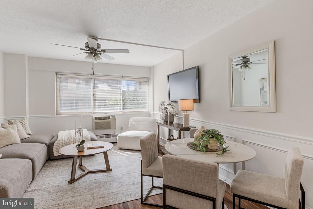 2101 CHESTNUT ST #310, Philadelphia, PA 19103 — photo 5