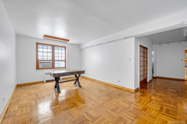 32-20 89th Street 108, East Elmhurst, NY 11369