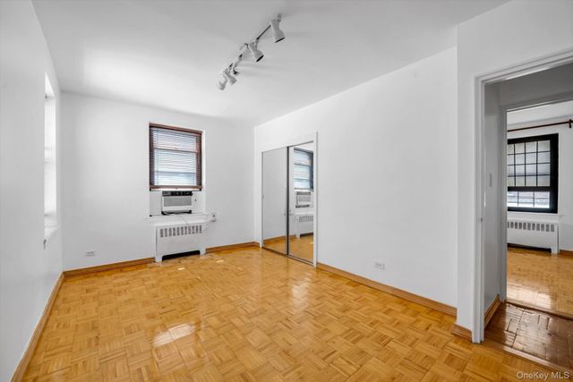 32-20 89th Street 108, East Elmhurst, NY 11369