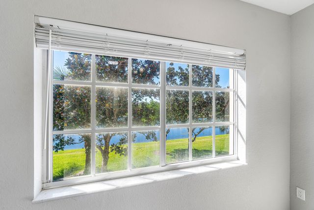 6712 Old Farm Trail, Boynton Beach, FL 33437