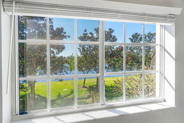 6712 Old Farm Trail, Boynton Beach, FL 33437