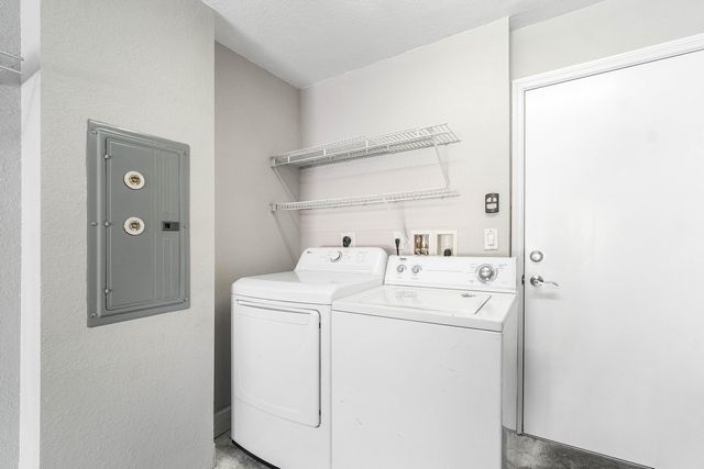 6712 Old Farm Trail, Boynton Beach, FL 33437