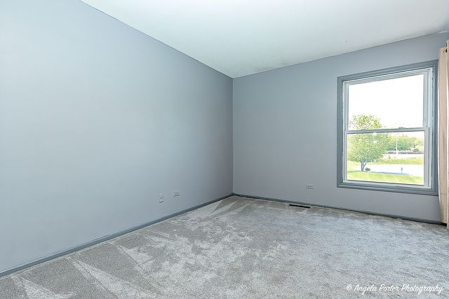 1402 Inverrary Lane 1402, Deerfield, IL 60015