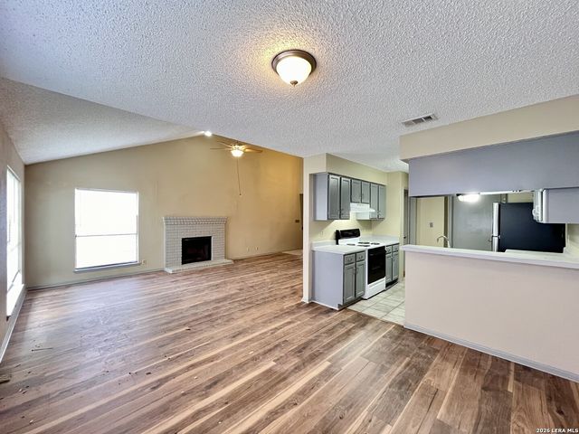 12124 Vista Nogal, San Antonio, TX 78213