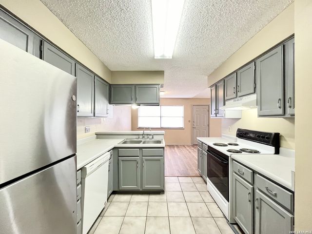 12124 Vista Nogal, San Antonio, TX 78213