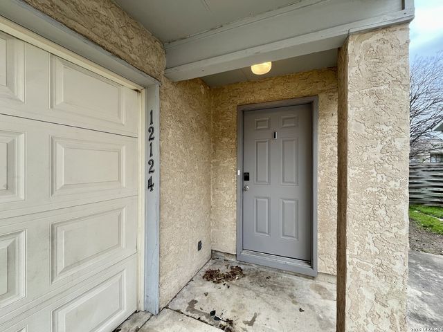 12124 Vista Nogal, San Antonio, TX 78213