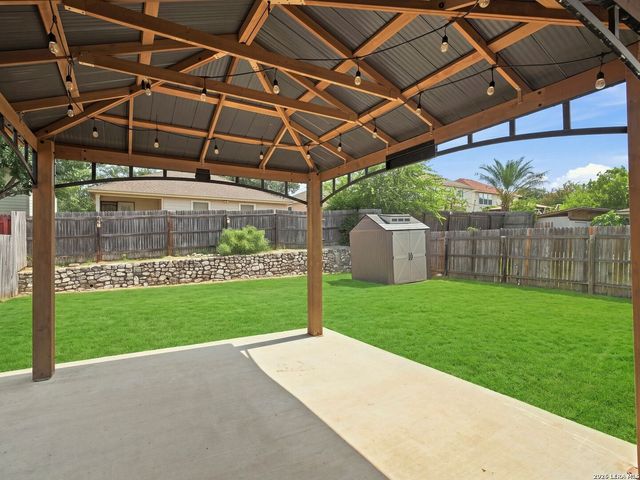 5512 Saffron Way, Leon Valley, TX 78238