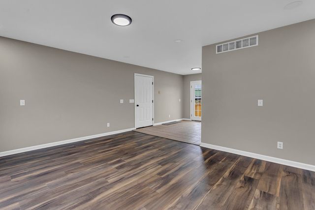 8373 S Stoney Lake Road, Napoleon Twp, MI 49201