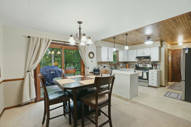 15915 Ryan Drive, Holland, MI 49424