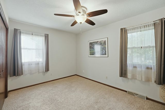 15915 Ryan Drive, Holland, MI 49424