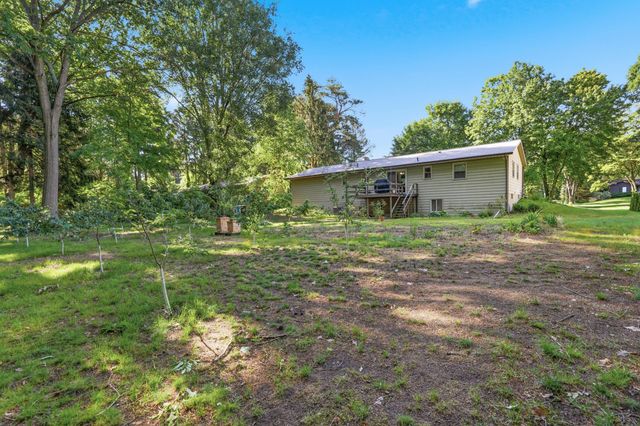 15915 Ryan Drive, Holland, MI 49424