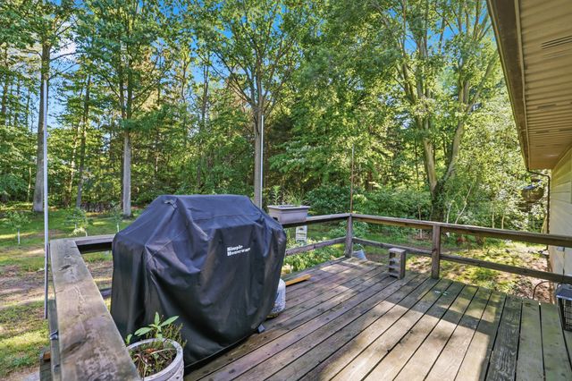 15915 Ryan Drive, Holland, MI 49424