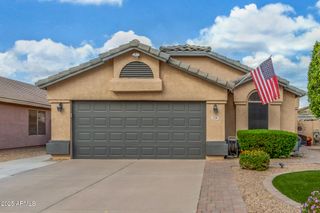 1724 E PONY Lane, Gilbert, AZ 85295