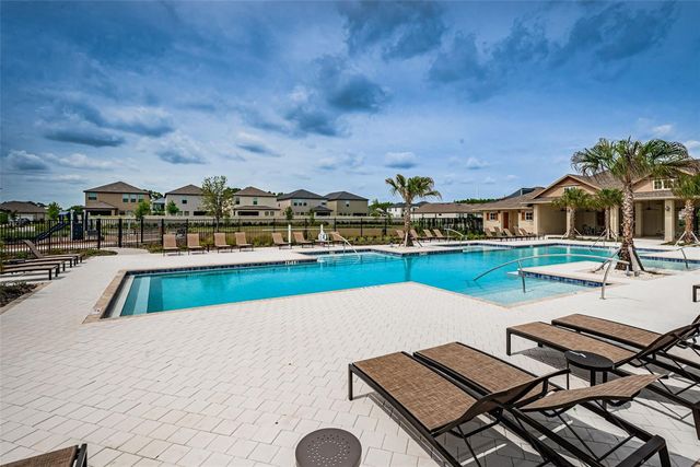 8327 CRESCENT OAKS DRIVE, New Port Richey, FL 34655