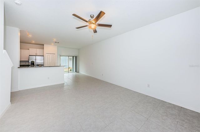 8327 CRESCENT OAKS DRIVE, New Port Richey, FL 34655
