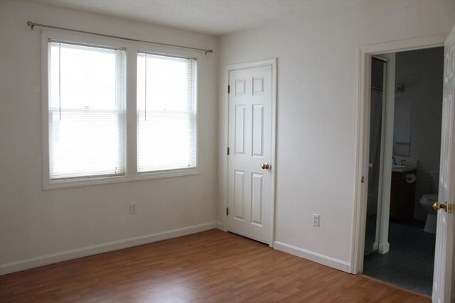 36 Fairway Ln 36, Blackstone, MA 01504