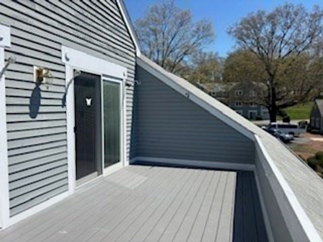 36 Fairway Ln 36, Blackstone, MA 01504