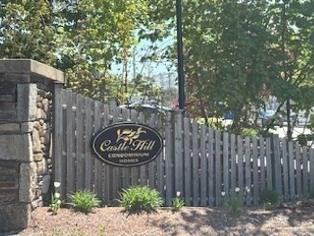 36 Fairway Ln 36, Blackstone, MA 01504
