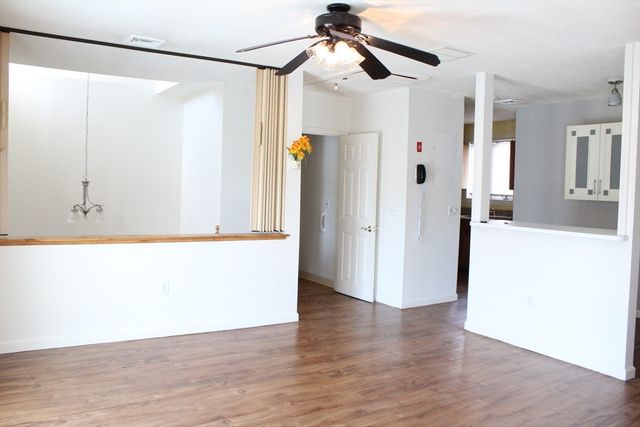 36 Fairway Ln 36, Blackstone, MA 01504