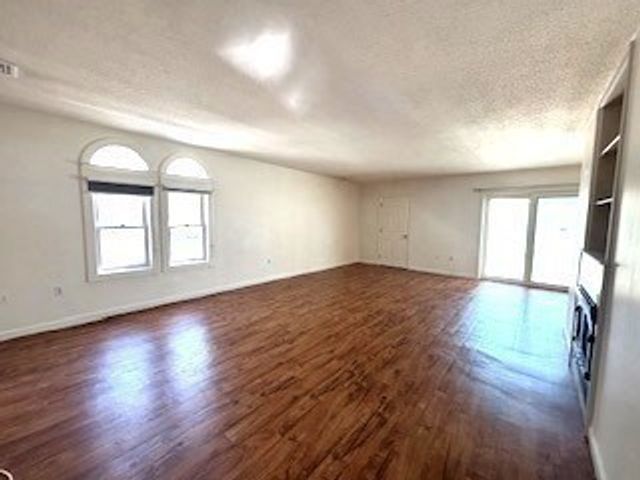 36 Fairway Ln 36, Blackstone, MA 01504