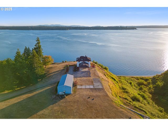 17403 Sw 88th St, Longbranch, WA 98351