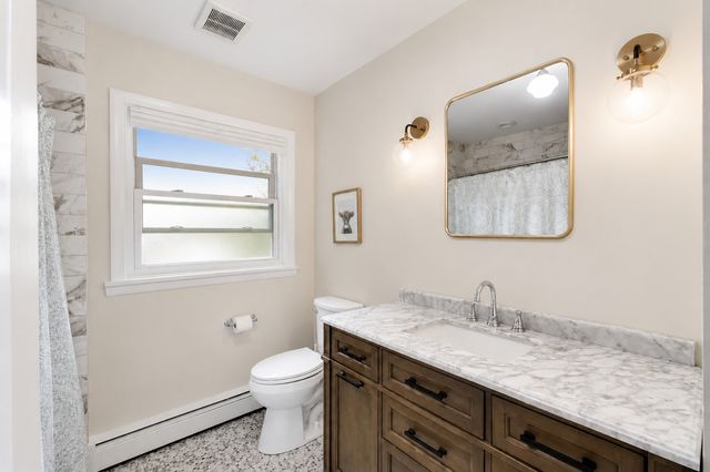 2288 S Westwood Lane, Palatine, IL 60067