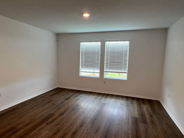7221 Spotted Leaf WAY, Del Valle, TX 78617