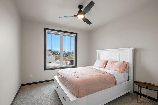 1567 BRAYDEN LANE, De Pere, WI 54115