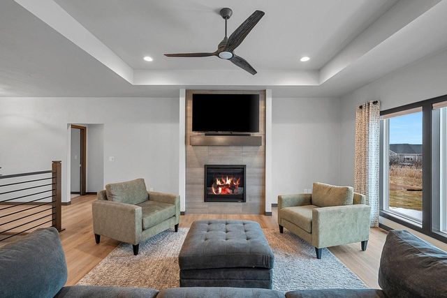 1567 BRAYDEN LANE, De Pere, WI 54115