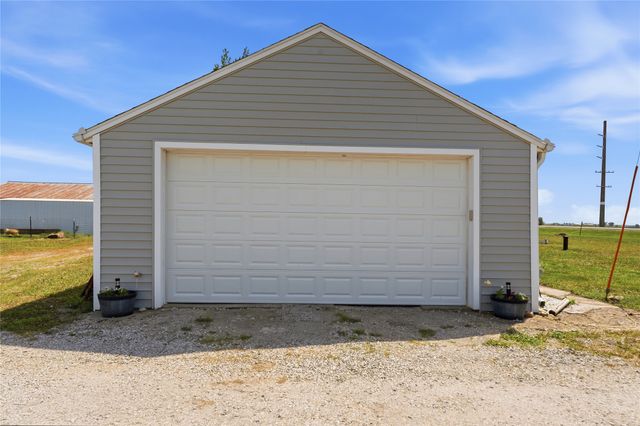 1958 S Avenue, Madrid, IA 50156