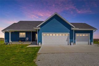 1958 S Avenue, Madrid, IA 50156