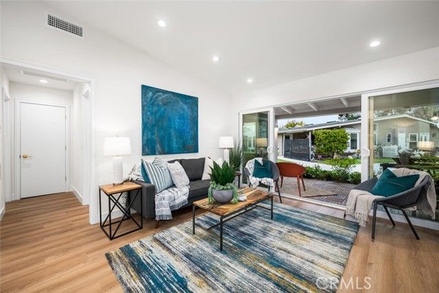 1271 Kenwood Road 163L, Seal Beach, CA 90740