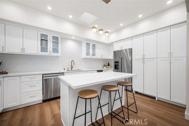 1271 Kenwood Road 163L, Seal Beach, CA 90740