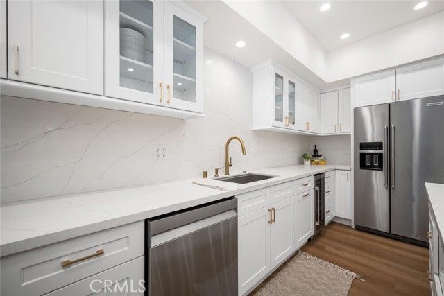 1271 Kenwood Road 163L, Seal Beach, CA 90740