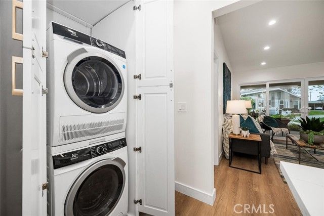 1271 Kenwood Road 163L, Seal Beach, CA 90740