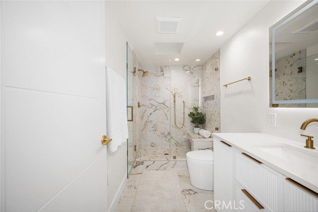 1271 Kenwood Road 163L, Seal Beach, CA 90740