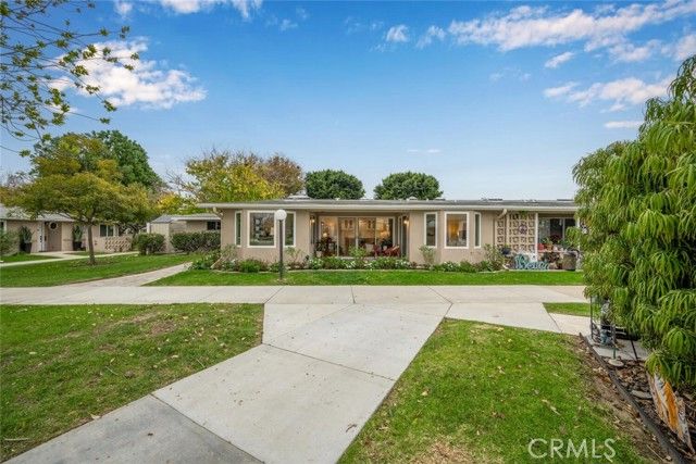 1271 Kenwood Road 163L, Seal Beach, CA 90740