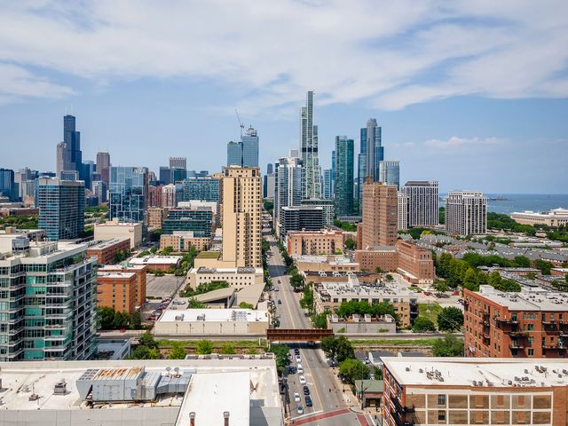 1620 S michigan Avenue 902, Chicago, IL 60616