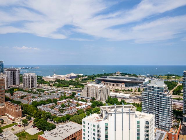 1620 S michigan Avenue 902, Chicago, IL 60616