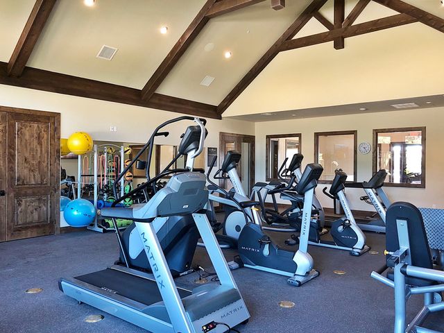 491 Reflection Bay Boulevard, Gordonville, TX 76245