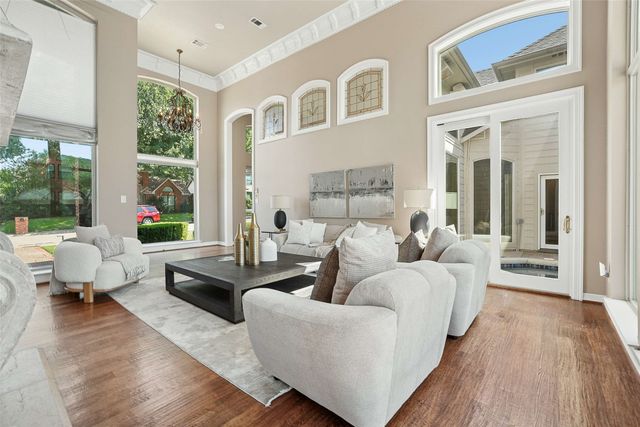 5604 Bent Creek Trail, Dallas, TX 75252
