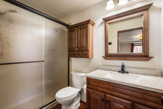 10426 S 952 Prairie Se, Kennewick, WA 99338