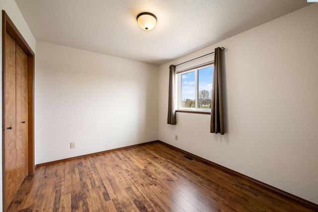 10426 S 952 Prairie Se, Kennewick, WA 99338