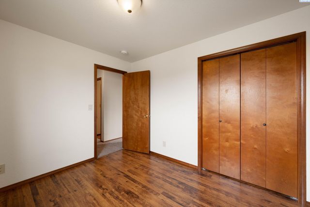 10426 S 952 Prairie Se, Kennewick, WA 99338