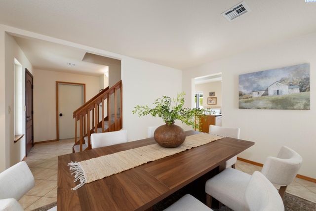 10426 S 952 Prairie Se, Kennewick, WA 99338