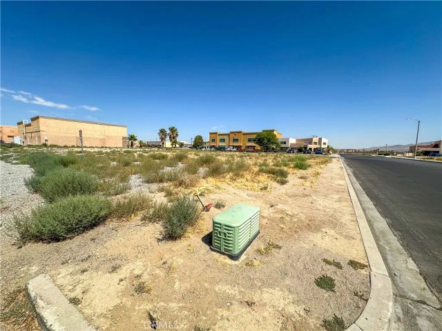 0 W. Sand, Victorville, CA 92392