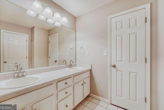 5709 Graceland Drive, Powder Springs, GA 30127