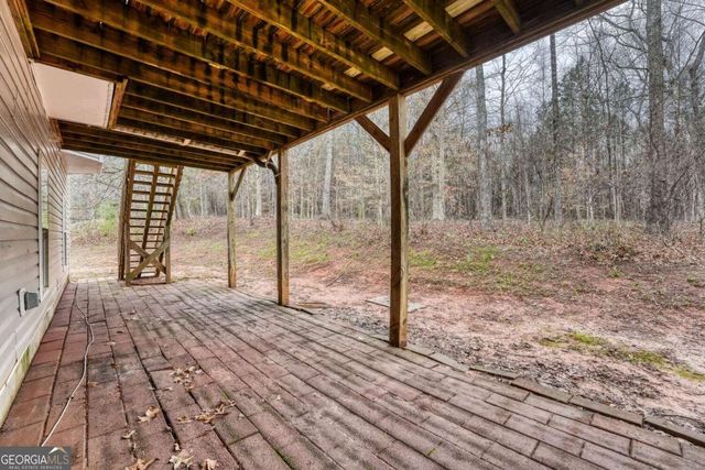 5709 Graceland Drive, Powder Springs, GA 30127