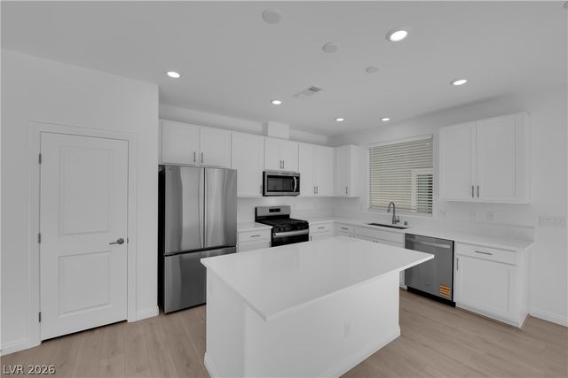 10234 Restless River Street, Las Vegas, NV 89141